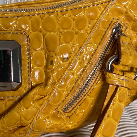 Yellow Guess Shoulder Bag NWT - Picture 9 of 17